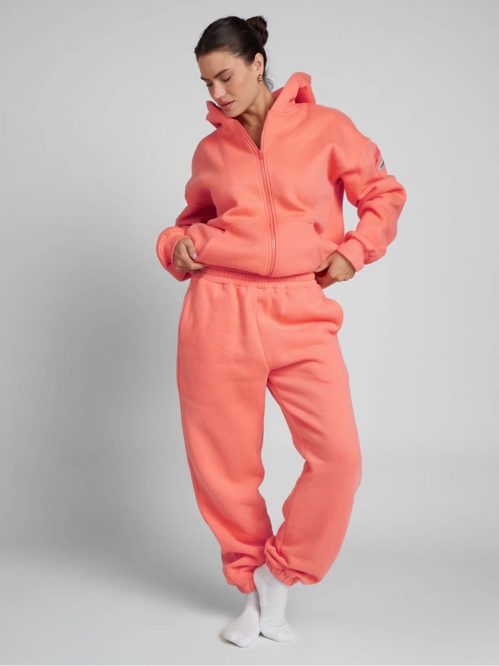 $210 retail Women's Coral hoodie and Jogger Sweatpants SET